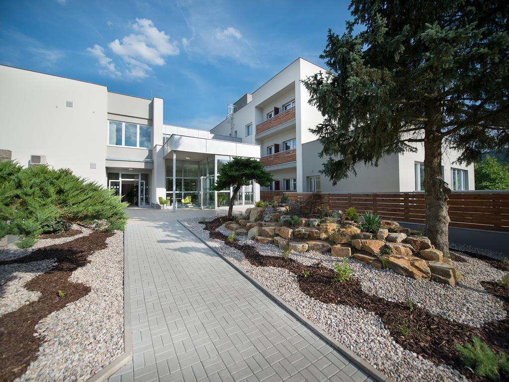 Ea Hotel Kraskov Stary Dvur Bagian luar foto