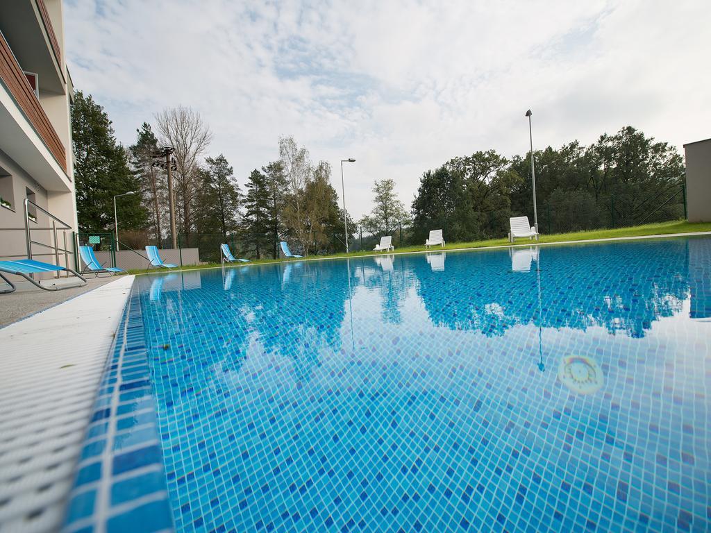 Ea Hotel Kraskov Stary Dvur Bagian luar foto